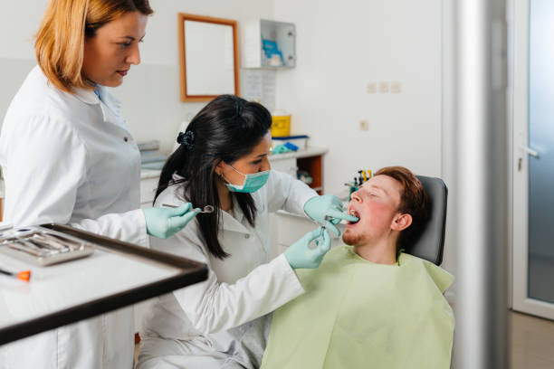 Best Broken or Cracked Tooth Emergency Dentist in Fayetteville, NC